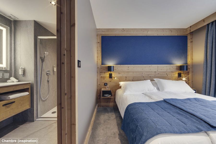 appartement snega 01, la chambre et la salle de bain